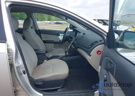 2010 Kia Forte Ex из США, поврежденный, VIN KNAFU4A27A5834628